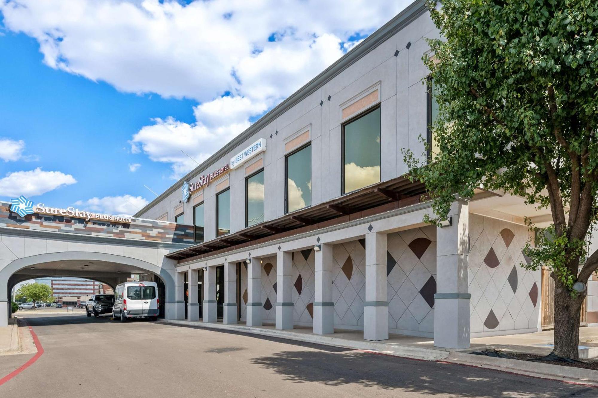 Surestay Plus Hotel By Best Western Lubbock Medical Center Екстериор снимка